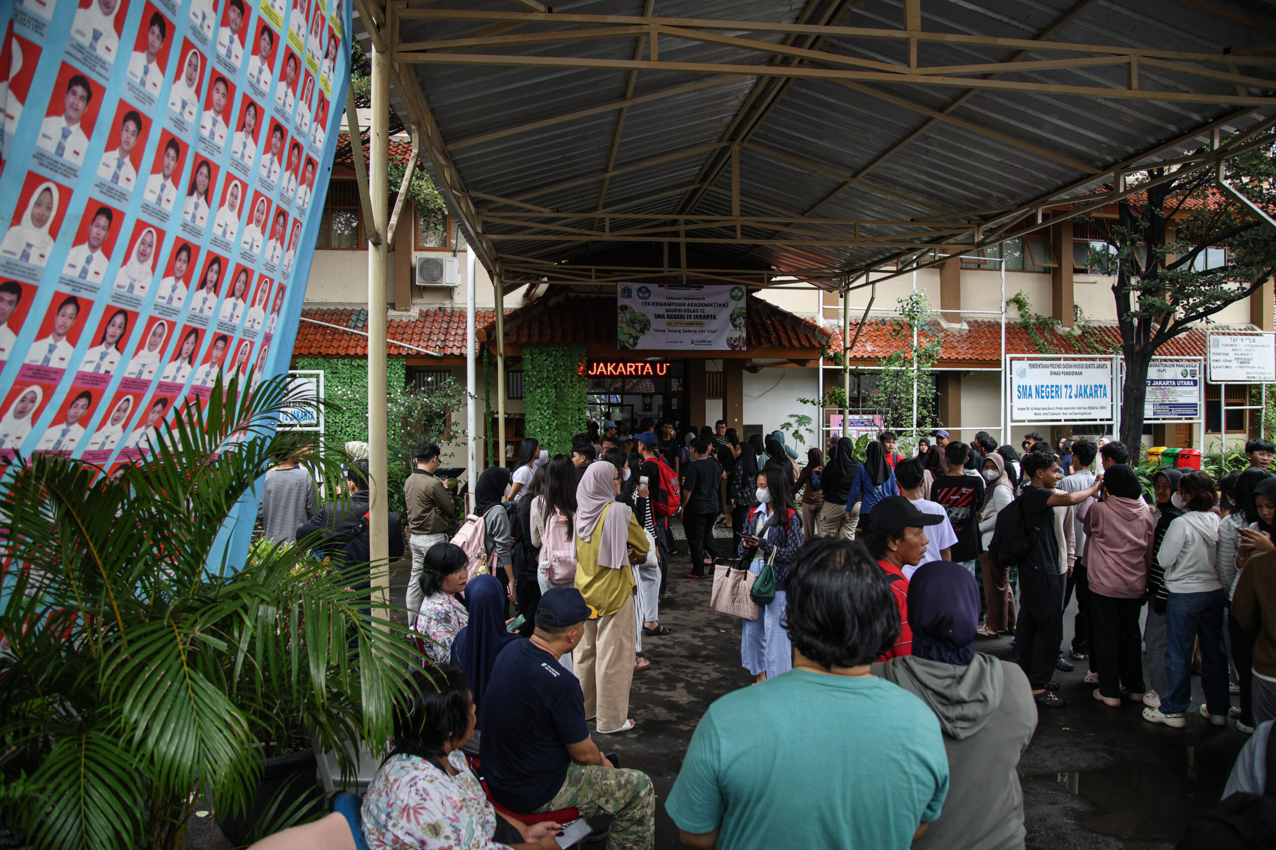 Insiden Ledakan di Sekolah: Pelajaran Penting Tentang Keamanan & Kualitas Bangunan